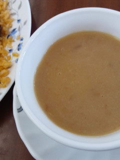 A picture of Creamy potato soup.