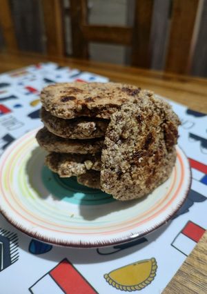 Una foto de Galletas de avena y nuez a la sartén