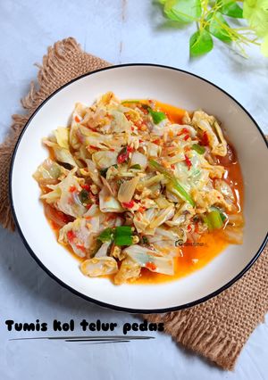 Foto resep Tumis Kol Telur Pedas