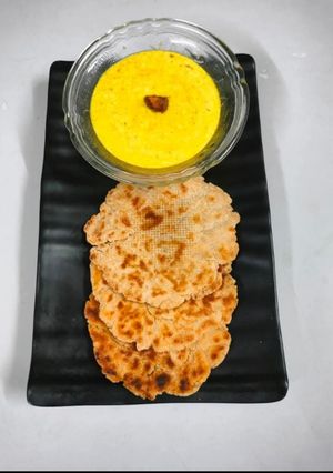A picture of Dahi thikhari (kathiyawadi).