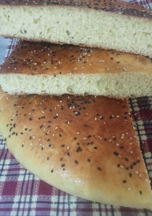 صورة لوصفة خبز الدار بسميد خفيف و بنين