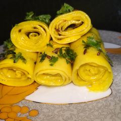 A picture of Surali vadi/Khandvi.