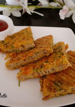A picture of Bread-Chilla Sandwich.