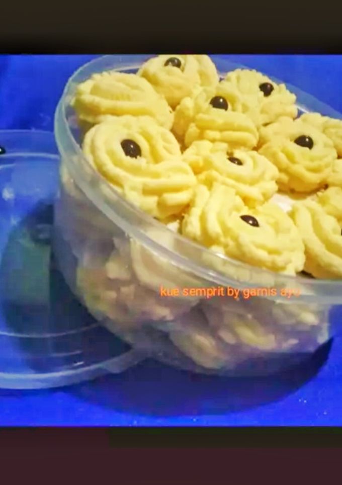 Foto resep Kue semprit 4 bahan