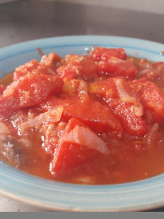 A picture of Sardine sauce.