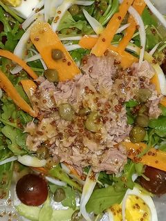 Una foto de Ensalada variada 👍