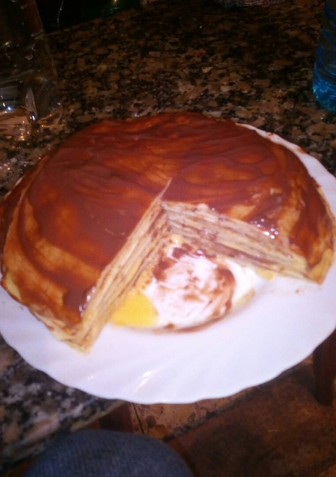 Una foto de Torta de creps con chocovainilla