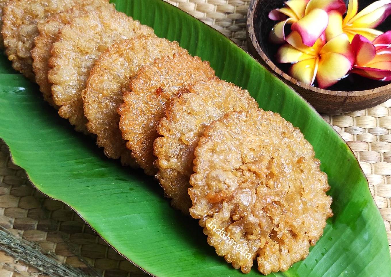 Kue Cucur Gula Jawa