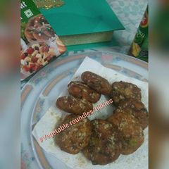 A picture of Vegetable roundles(tikkies).