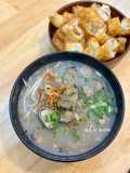 Oyster and Straw Mushroom Brown Rice Porridge