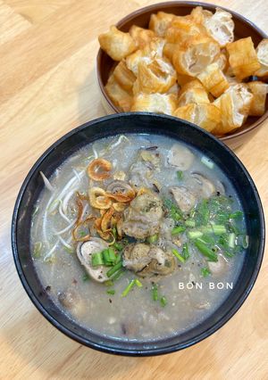 Hình của món Cháo Hàu Nấm Rơm.