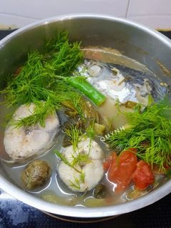 Hình của món Cá thu nấu dưa cải chua.