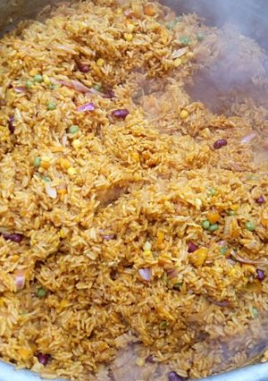 A picture of Naija Jollof Rice 🍚 😋.