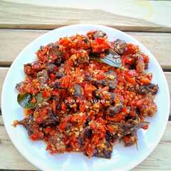 A picture of Sambal paru.