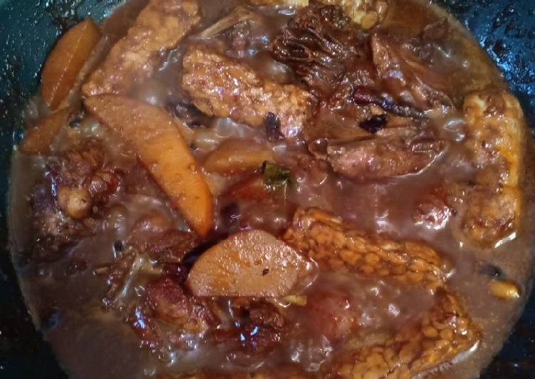 Resep: LezatSemur ayam istimewa