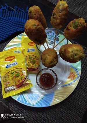 ম্যাগি ললিপপস (Maggie Lollipops recipe in Bengali) রেসিপির প্রধান ছবি
