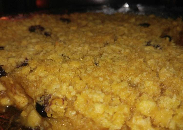 Simple Way to Prepare Perfect Amazing Apple Crumble