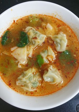 A picture of Wonton soup.