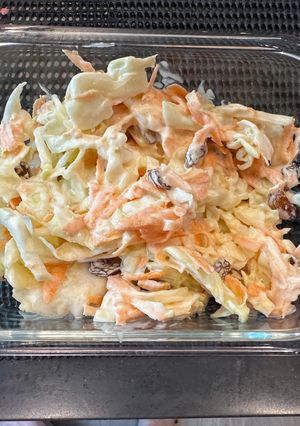 A picture of Quick and simple coleslaw - perfect 🥰.