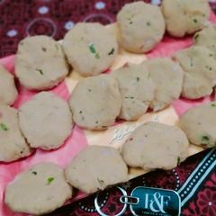 A picture of Shami kabab.