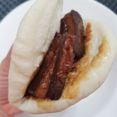 A picture of Simple Pork Belly Bun.