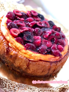 Una foto de Cheesecake de cerezas 🍒