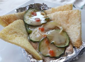 Una foto de Pescado al papillote con fumet de pescado