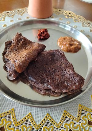 A picture of Ragi Dosa.