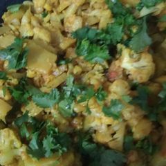 Aalo gobhi vegetable A picture of Aalo gobhi vegetable.