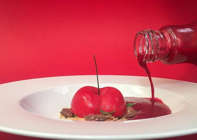 Foto principal de Gazpacho de cerezas con pistachos, anchoas y parmesano 🔥🔥🔥