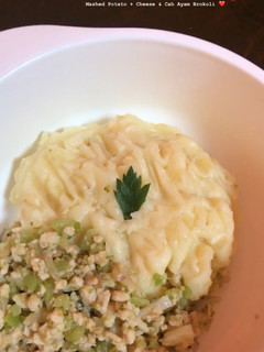 Foto resep MPASI 11 bulan / Mashed Potato / Cah Ayam Brokoli