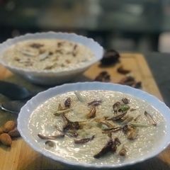 A picture of Vermicelli kheer.