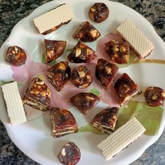 A picture of Dates-Cashew Bites or Khajur Pak.