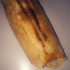 A picture of Chicken shawarma.