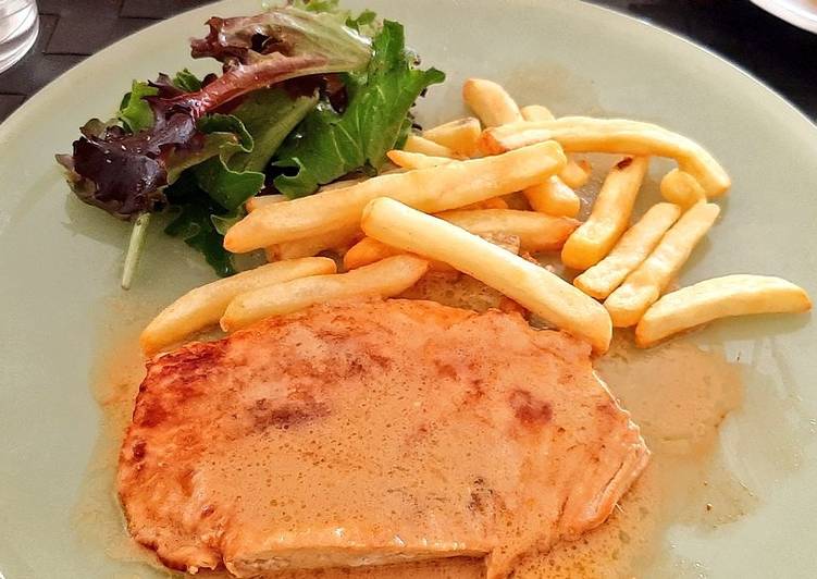 Bifes de peru com molho mostarda delicioso