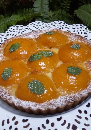 Une photo de Tarte aux pêches a la crème de noix de coco 🍑