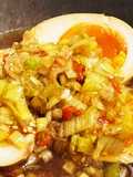 Seasoned Eggs with Aromatic Sauce