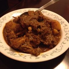 A picture of Spicy Chicken Curry South Indian Style.