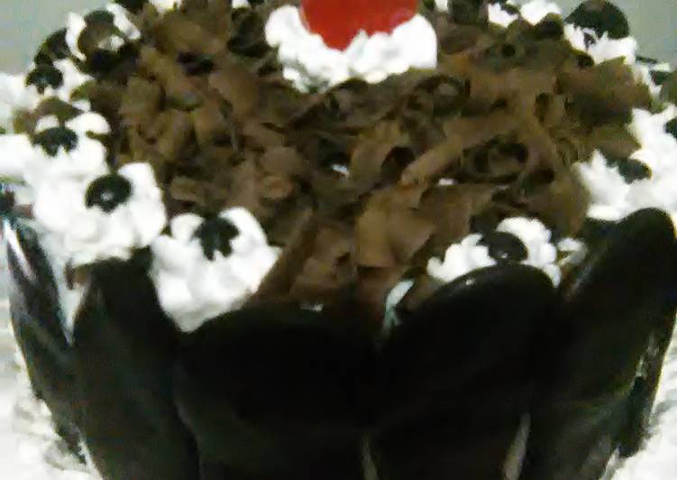 Black forest kukus mini irit bahan