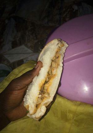 A picture of Homemade sanwitch.