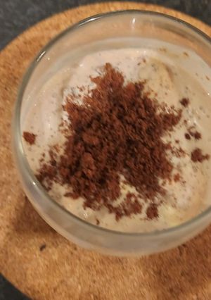 A picture of Chocolate cake crushed mousse.
