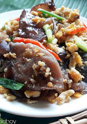 รูปของ เห็ดหูหนูผัดไข่ #เย็นนี้ผอมแน่