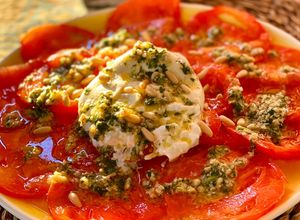 Foto principal de Carpaccio de tomate con burrata