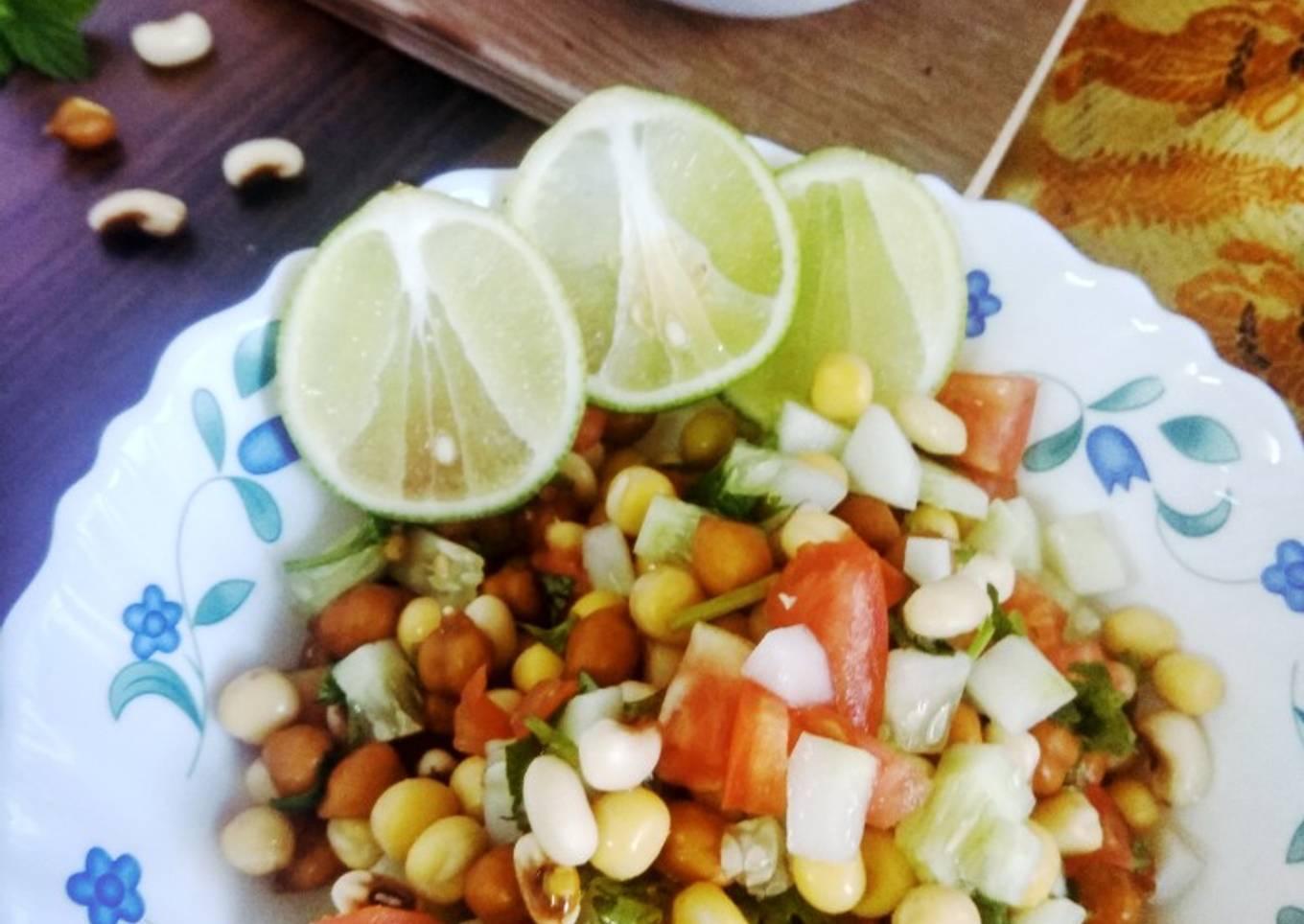 Chatpata(spicy lentil mixture)
