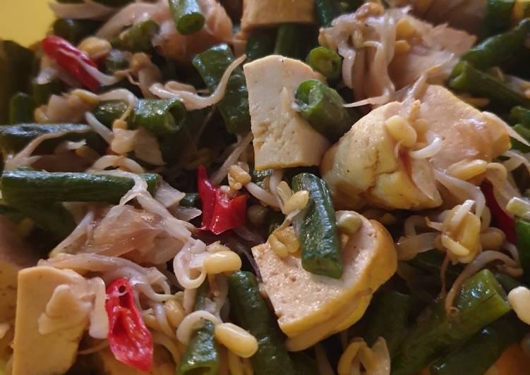 Tumis kacang panjang tauge tahu