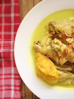 Foto resep Opor Ayam Kuning #12