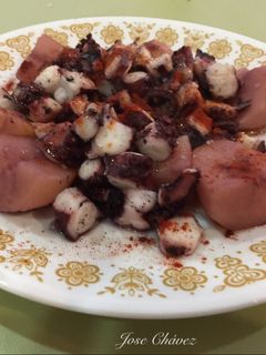 Una foto de Pulpo a la gallega