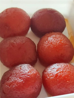 மக்கன் பேடா(makkhan peda recipe in tamil) செய்முறை முக்கிய புகைப்படம்