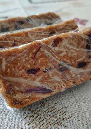 Φωτογραφία της συνταγής Μπάρες βρώμης με ταχίνι χωρίς ψήσιμο