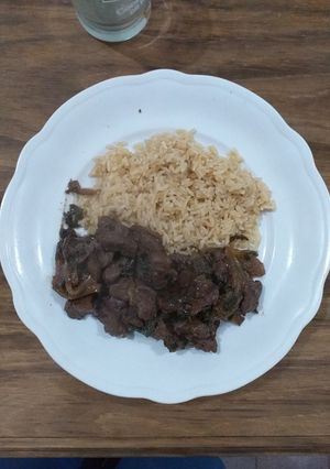 Una foto de Hígado encebollado